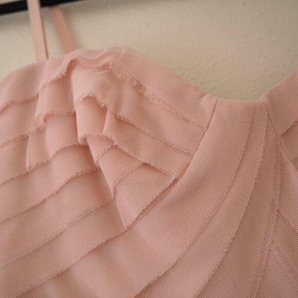!! BCBGMaxAzria Cocco Light Shell Tiered Dress sz 6 - Picture 6 of 8